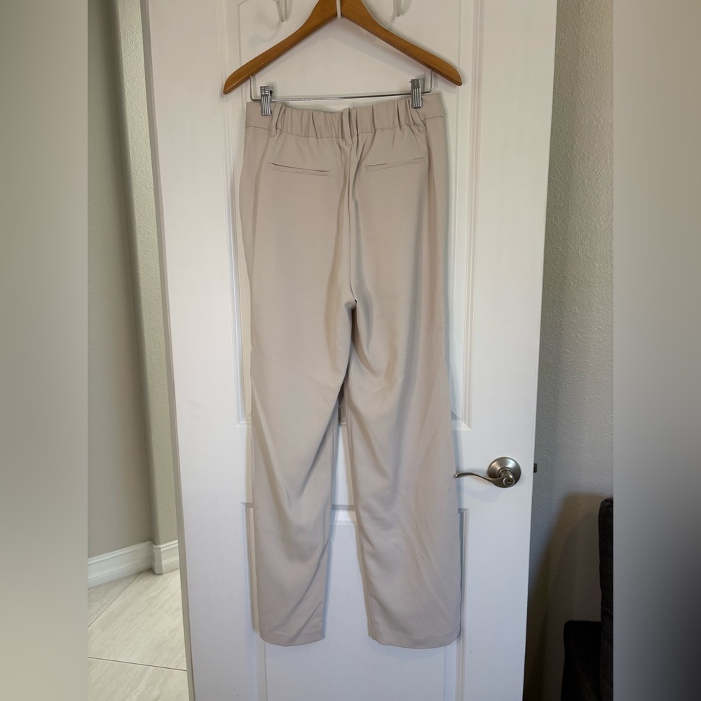Quince Stretch Crepe Pleated Wide Leg Pant in Sand Tall Inseam Size 8 - Picture 10 of 14